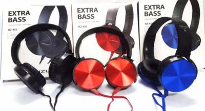 Cascos de diadema con cable